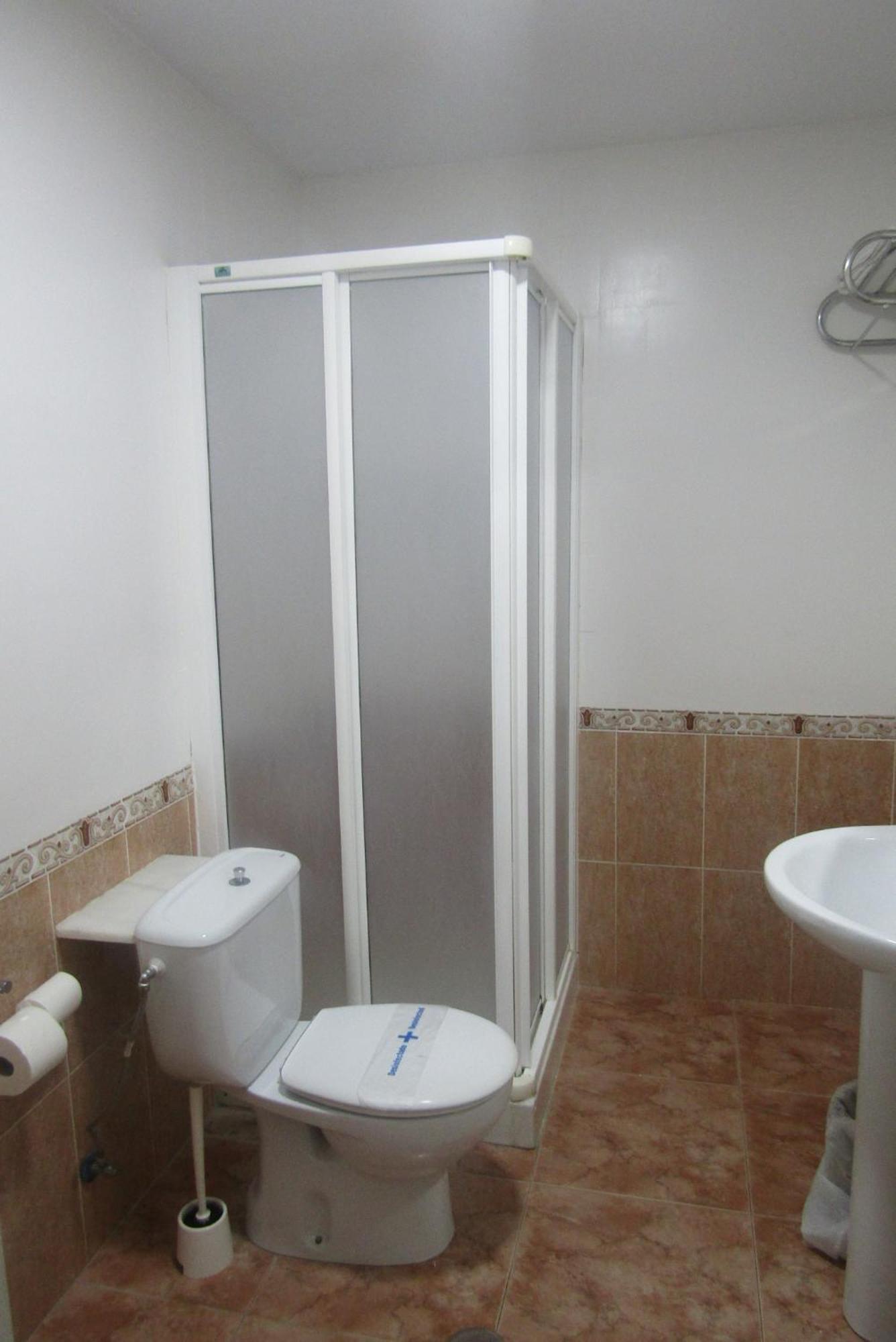 Hostal Andalucia Альмуньекар Экстерьер фото