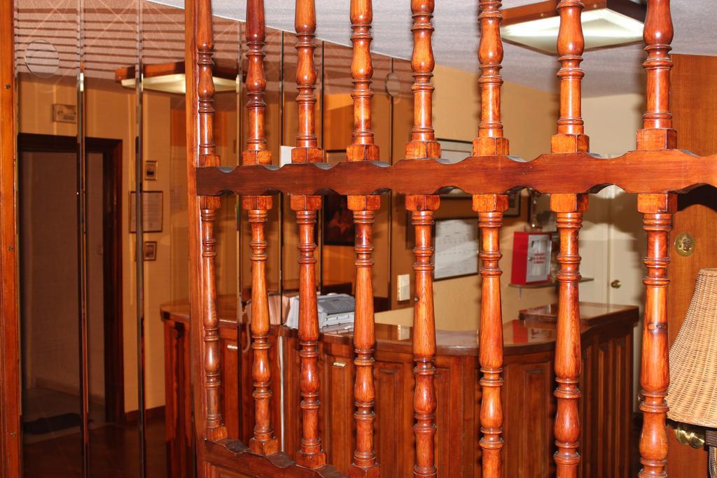 Hostal Andalucia Альмуньекар Экстерьер фото