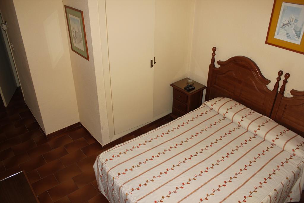 Hostal Andalucia Альмуньекар Экстерьер фото